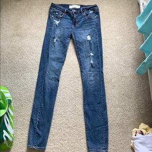 Abercrombie & fitch 4L 27w 33L denim ripped jeans